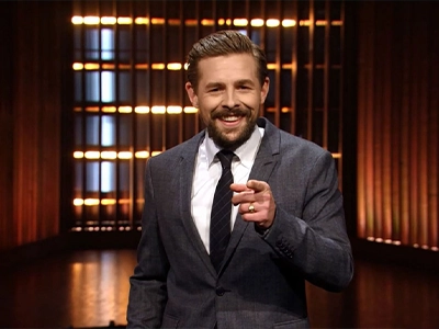 Klaas Heufer-Umlauf über Uxaro Veni