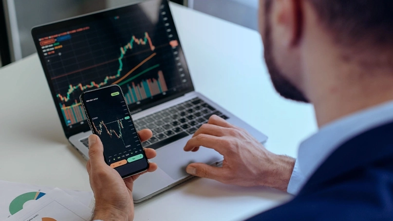 Uxaro Veni KI-Handelsdashboard